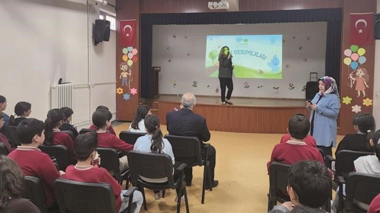 Erzurum İl Tarım ve Orman Müdürlüğü, Palandöken’de Öğrencilere Su Bilincini Anlattı