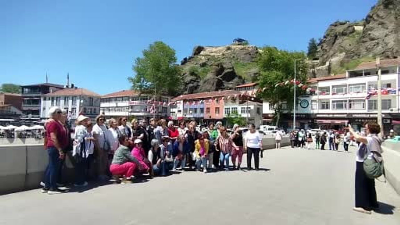 Erzurum Nene Hatun 1974-1975 Mezunları 51 Yıl Sonra Çorum Osmancık'ta Buluştu