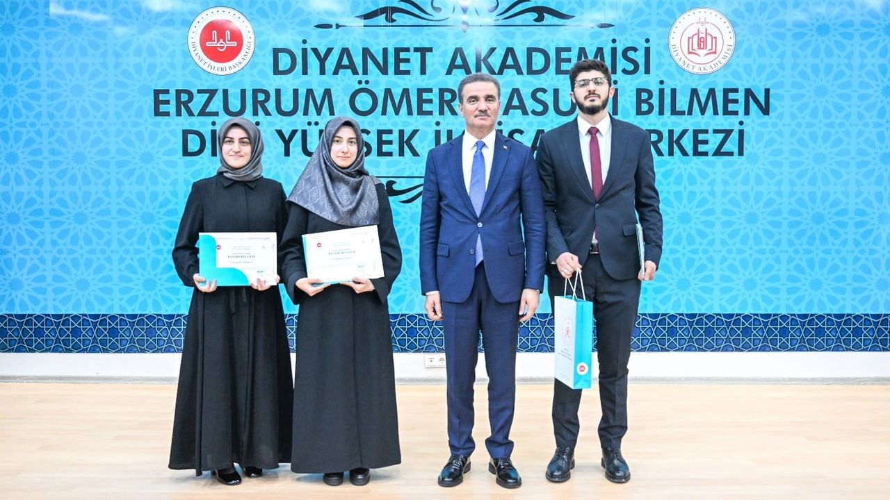 Erzurum Ömer Nasuhi Bilmen Dini Yüksek İhtisas Merkezi dördüncü dönem mezunlarını verdi