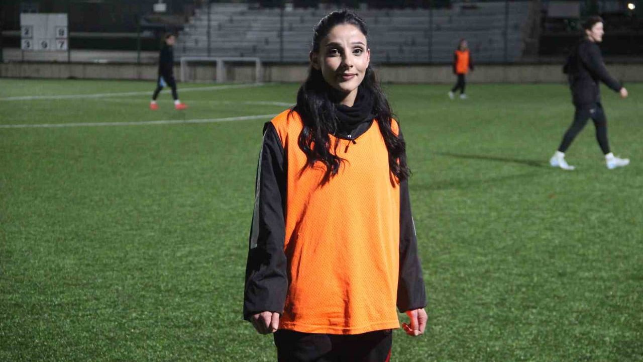 Erzurum Üniversitesi Gençlik Spor Kulübü, Kadınlar 3. Ligi’nde ilk profesyonel maçına çıkıyor