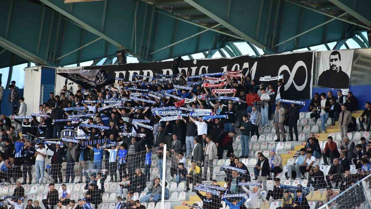 Erzurumspor FK taraftarından yeni sezon çağrısı: Kemik kadro korunmalı, Kazım Karabekir açılmalı