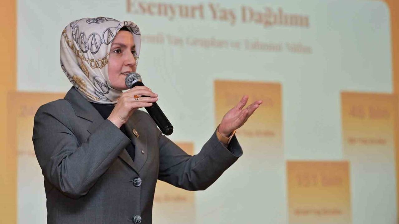 Esenyurt’ta Kadın STK’lar ve Belediye Buluşması: Yerel Hizmetlerde Koordinasyon Güçlendirildi