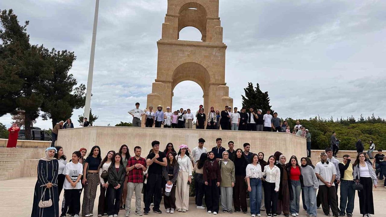 Esenyurtlu gençler 19 Mayıs’ta Çanakkale’de milli mücadeleyi yerinde gördü