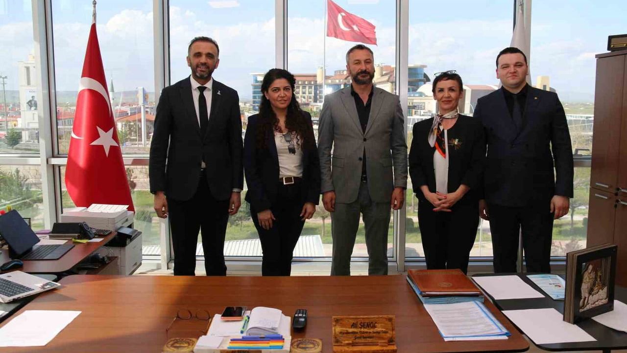 Eskipazar Sarı Traverten Taşı için Afyon İscehisar'da inceleme gezisi