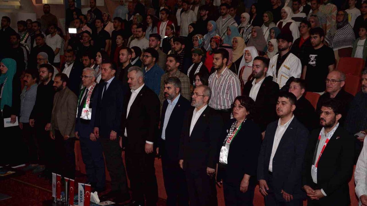 Eskişehir'de 'Filistin Vicdan Buluşması' geniş katılımla gerçekleştirildi
