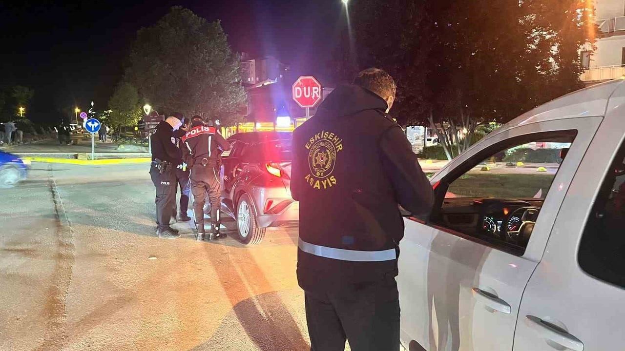 Eskişehir'de Kurban Bayramı Öncesi Geniş Çaplı Asayiş ve Trafik Denetimi