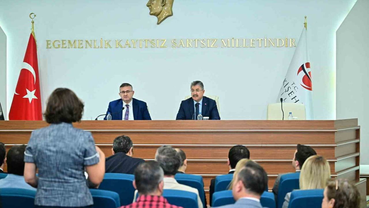 Eskişehir İl Hayvanları Koruma Kurulu Vali Dr. Erdinç Yılmaz başkanlığında toplandı