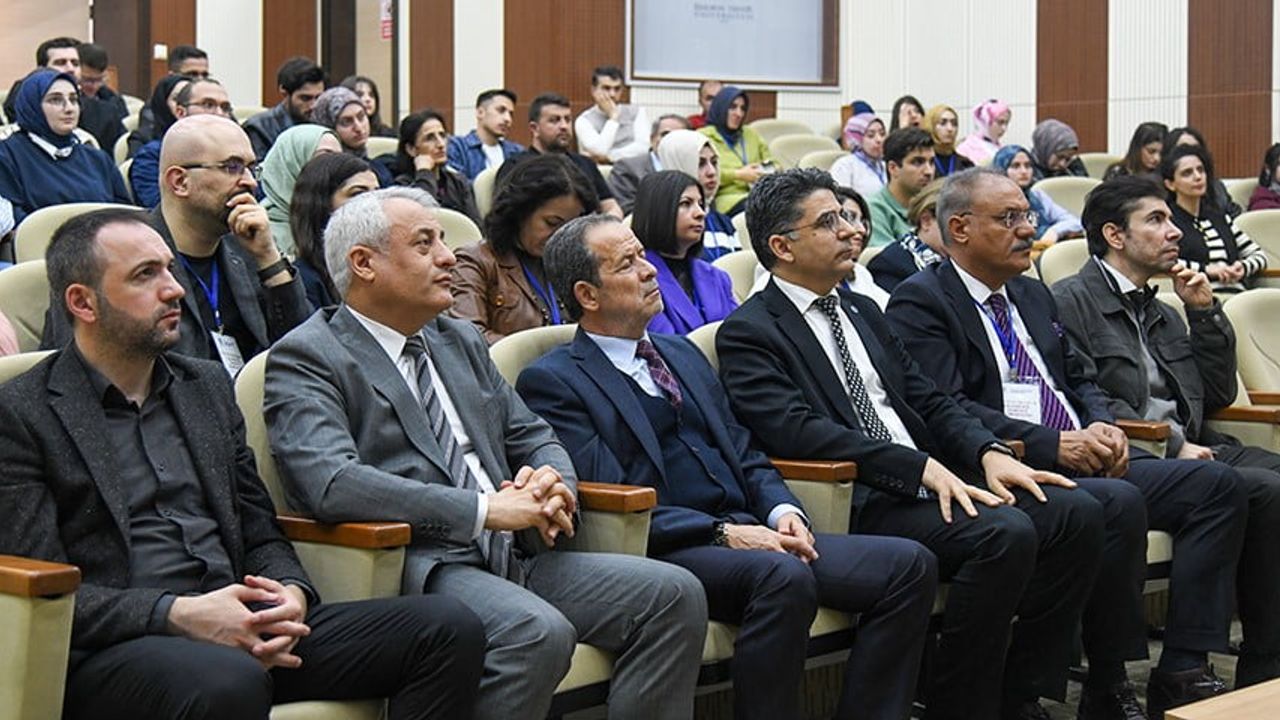 ETÜ'de III. Sosyal Bilimler Lisansüstü Öğrenci Sempozyumu düzenlendi