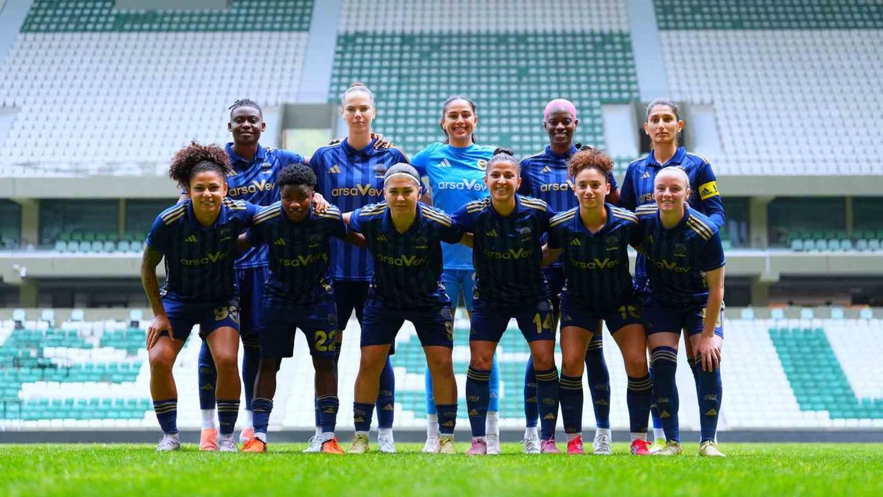 Fenerbahçe, 2025-2026 Turkcell Kadın Futbol Süper Ligi şampiyonu oldu