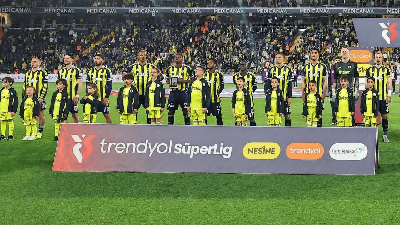 Fenerbahçe 3-3 Eyüpspor: Evinde 6., ligde 11. beraberlik
