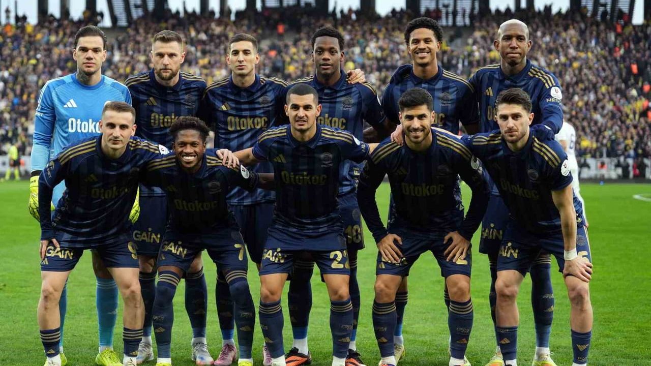 Fenerbahçe'nin şampiyonluk hasreti 12 yıla çıktı; 2025-2026 sezonu Süper Kupa ile tamamlandı