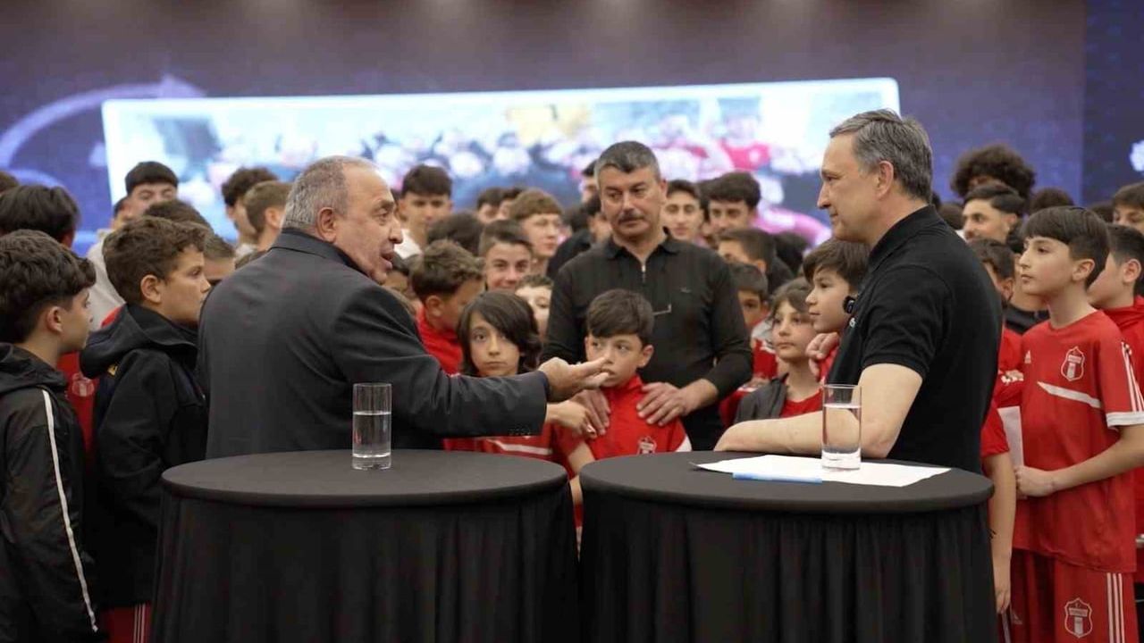 Feriköy Spor Kulübü altyapı şampiyonluklarıyla gençliğe yatırım yapıyor