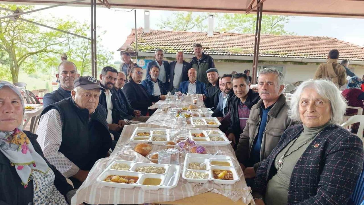 Fundacık Mahallesi'nde Geleneksel Köy Hayrı Birlik ve Beraberlikle Gerçekleşti