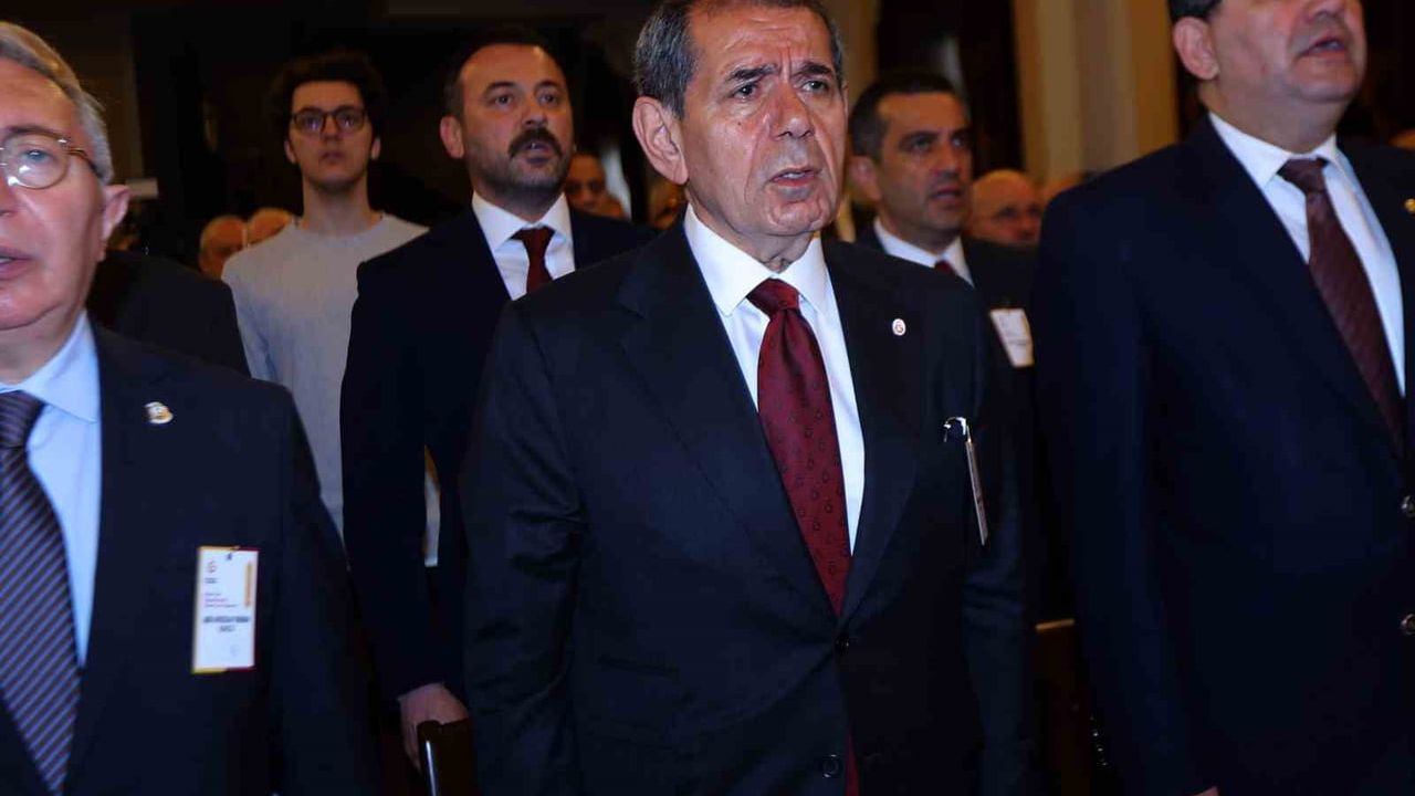 Galatasaray'da olağan seçim toplantısı başladı: Dursun Özbek tek aday