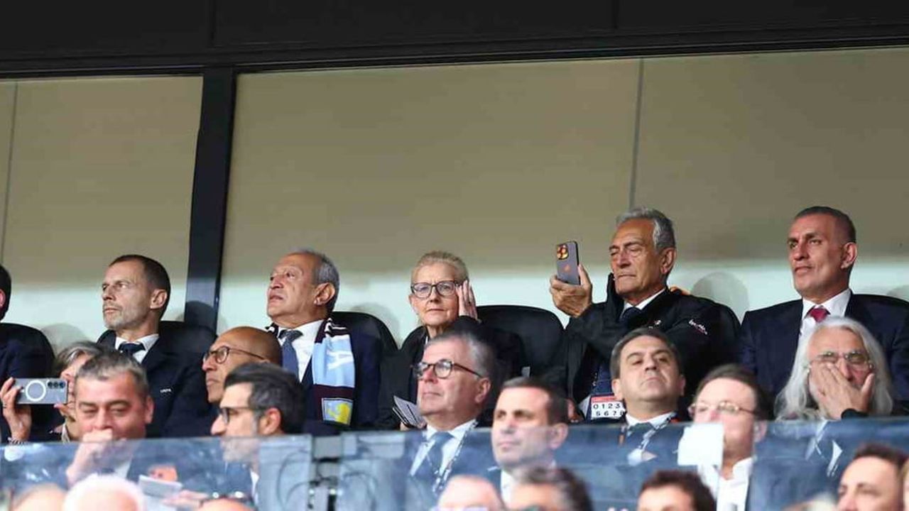 Galler Prensi William Beşiktaş Park’ta: UEFA Avrupa Ligi Finalini Tribünden İzledi