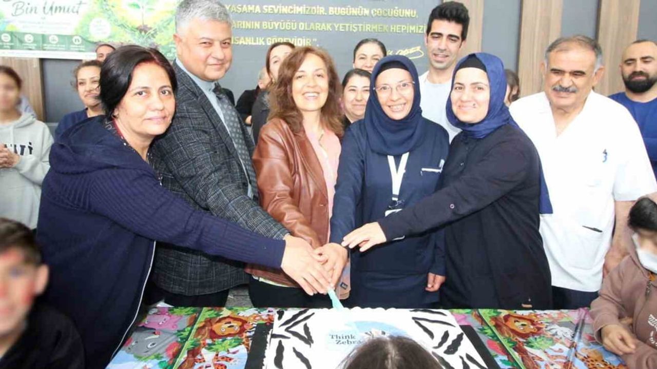 GAÜN Çocuk Hastanesi'nde 'Primer İmmün Yetmezlik Farkındalık Haftası' etkinliği