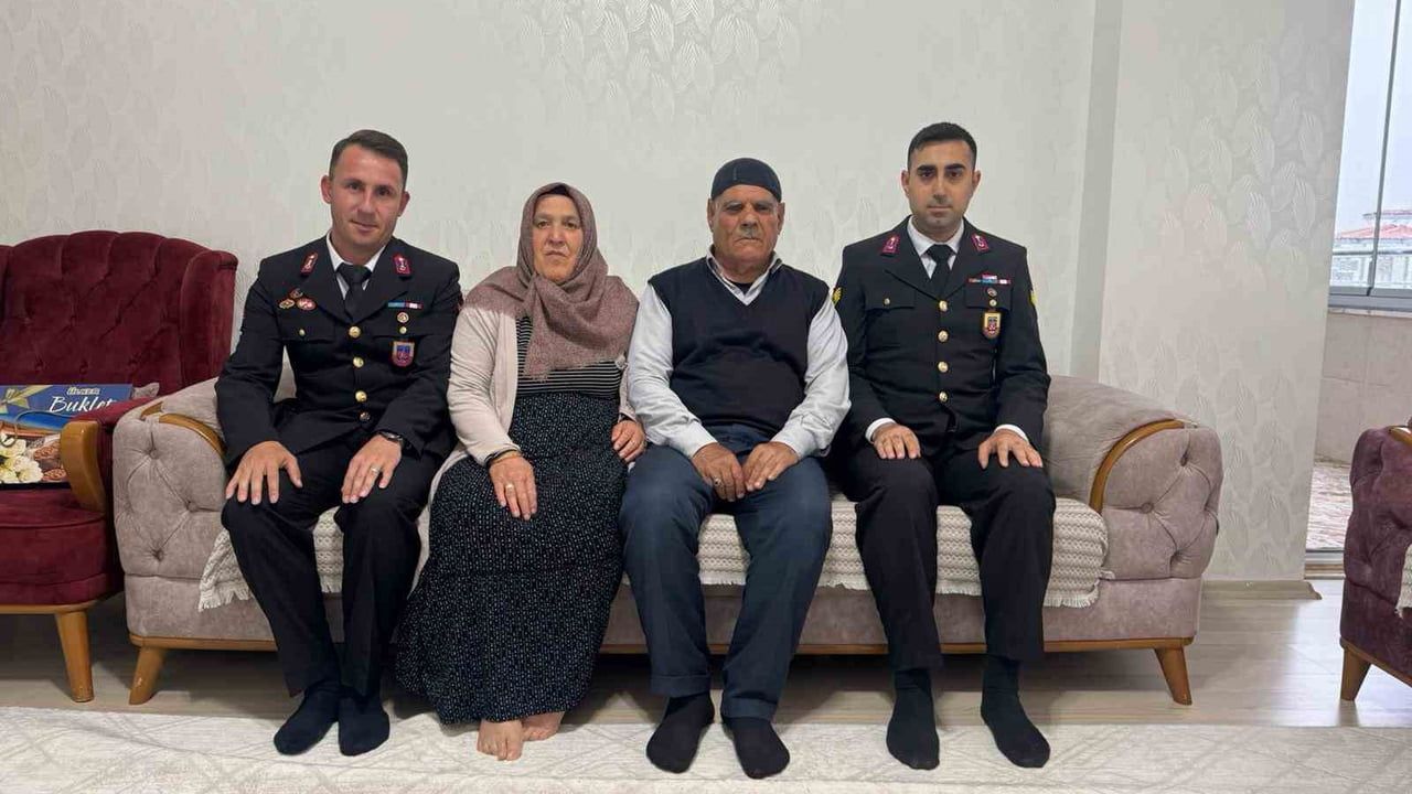Gaziantep Jandarma'dan Kurban Bayramı'nda şehit aileleri ve gazilere ziyaret