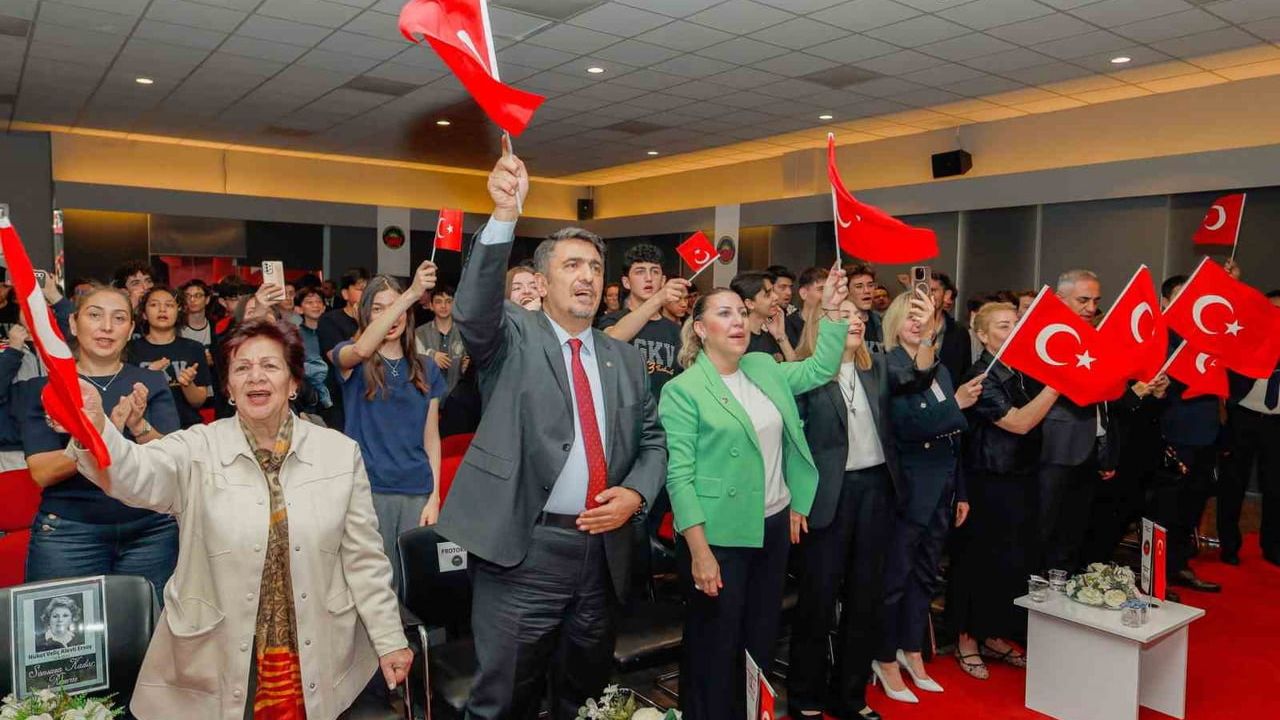 Gaziantep Kolej Vakfı Özel Okullarında 19 Mayıs coşkusu