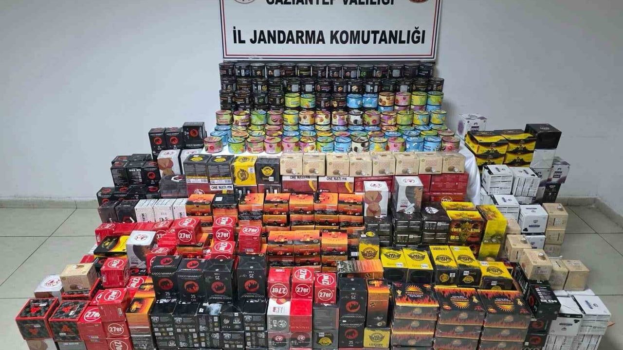 Gaziantep'te kaçakçılık ve uyuşturucu operasyonlarında 76 kişi tutuklandı