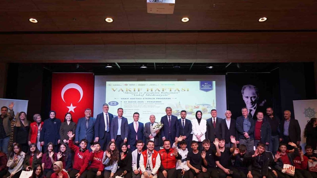 Gaziantep'te 'Mimari ve Zarafetin Buluşması: Vakıf Medeniyeti' programı yoğun ilgi gördü