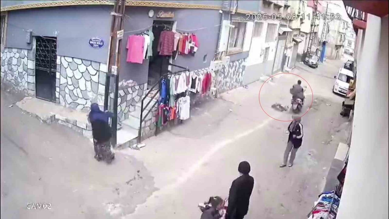 Gaziantep'te motosikletin çarptığı 4 yaşındaki çocuk yaralandı; sürücü kaçtı