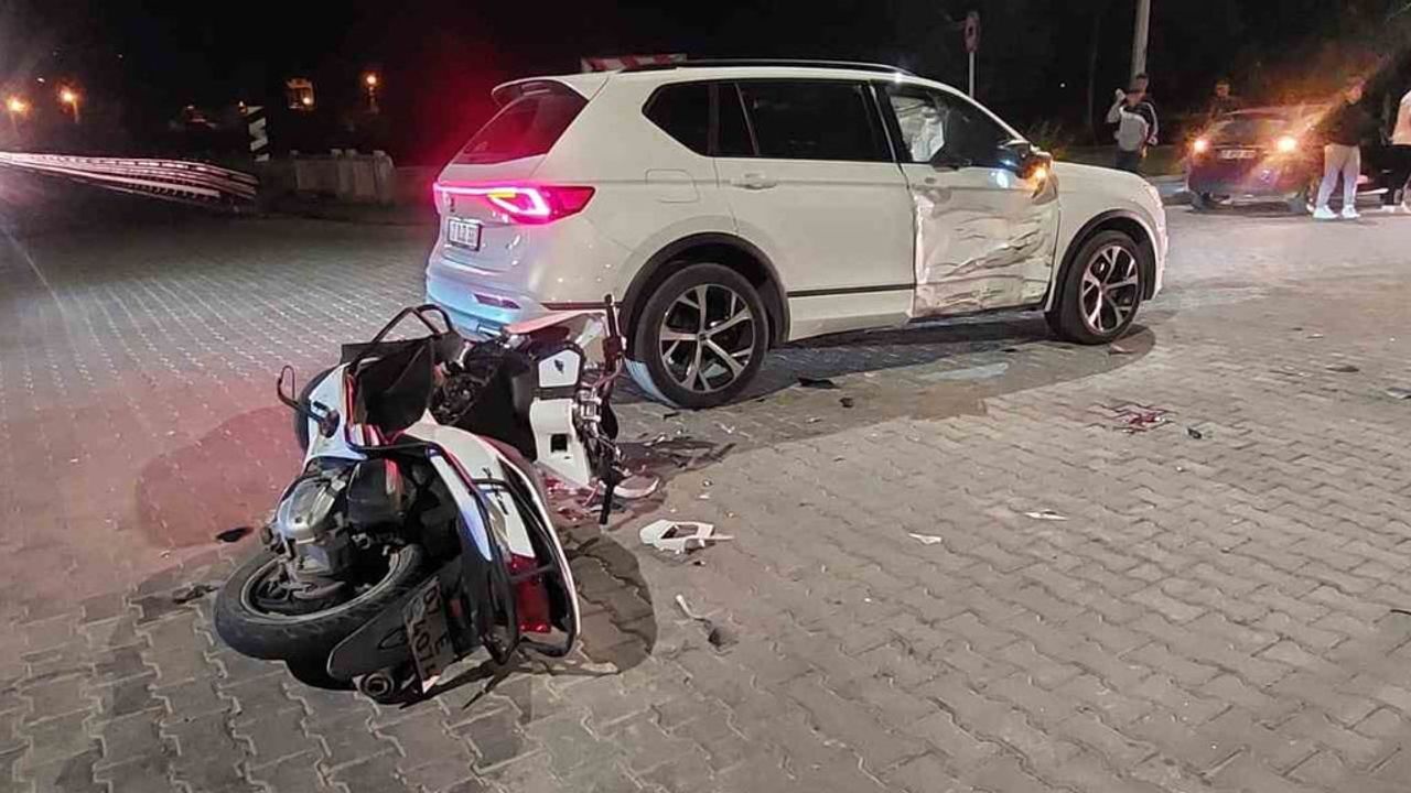 Gazipaşa'da motosiklet ile otomobil çarpıştı: Motosiklet sürücüsü E.Ç. ağır yaralandı