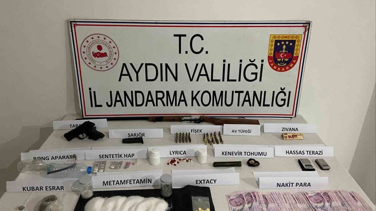 Germencik'te narkotik operasyonu: 2 şüpheli tutuklandı, çok sayıda uyuşturucu ve silah ele geçirildi