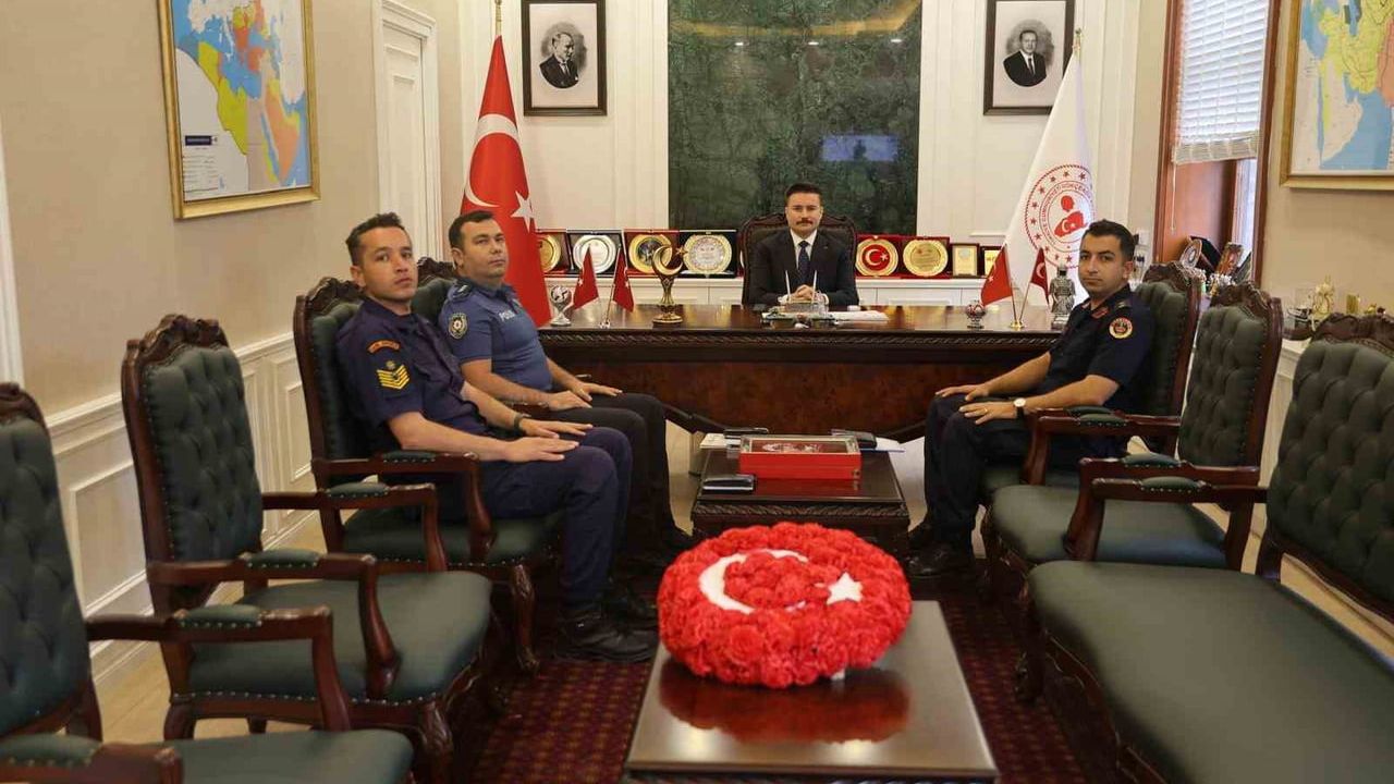 Gökçeada'da 9 günlük bayram öncesi güvenlik tedbirleri değerlendirildi