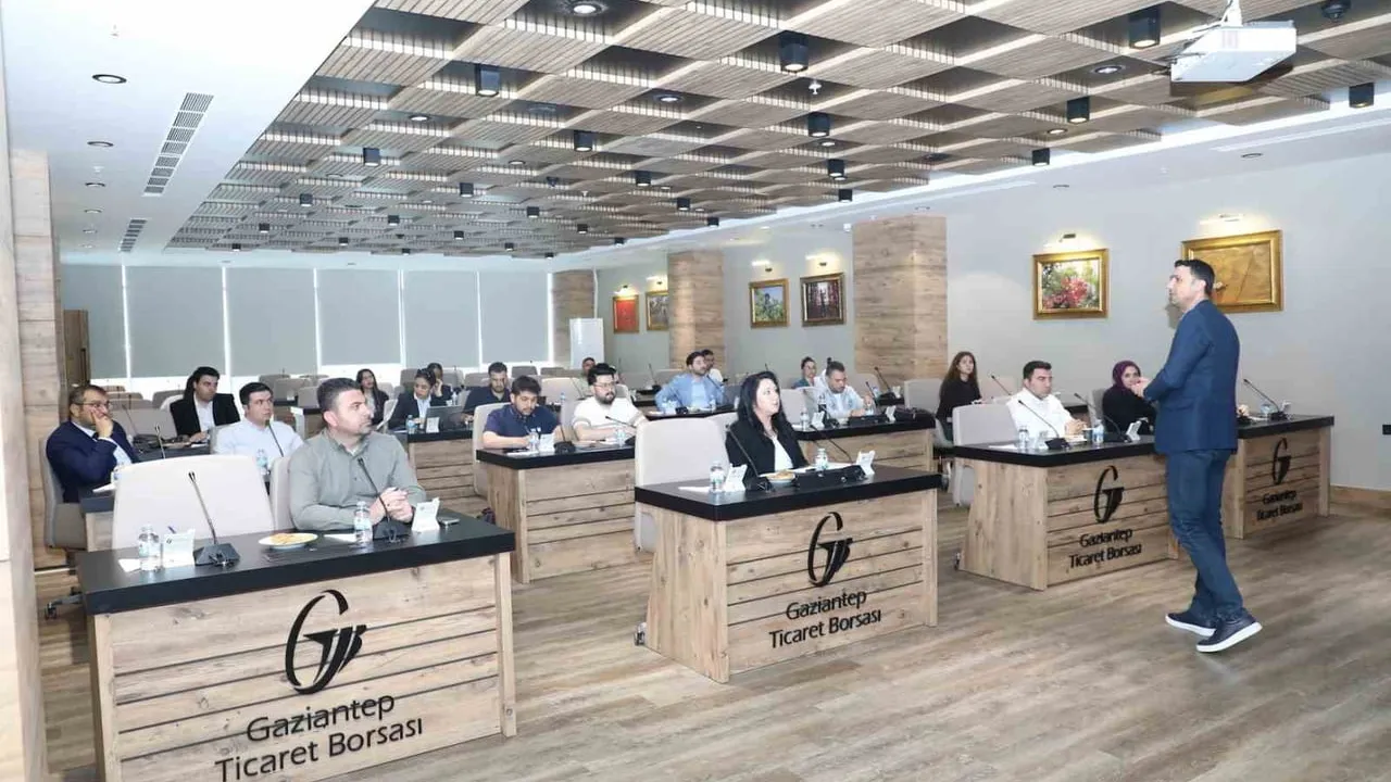 GTB’den 'İhracatta Müşteri Bulma Yöntemleri' eğitimi: Dijitalleşme ve yapay zekâ odaklı stratejiler
