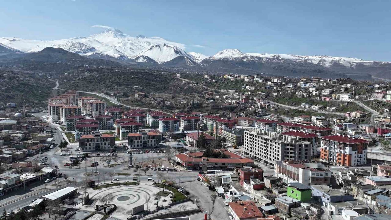 Hacılar'da 3. Etap Kentsel Dönüşüm Çalışmaları Sürüyor: Başkan Özdoğan Süreci Paylaştı