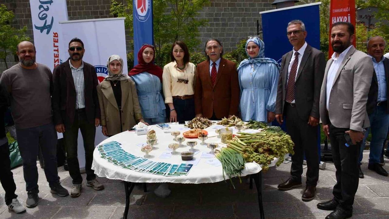 Hakkari'de Türk Mutfağı Haftası Etkinliği: Coğrafi Tescilli Yöresel Lezzetler Tanıtıldı