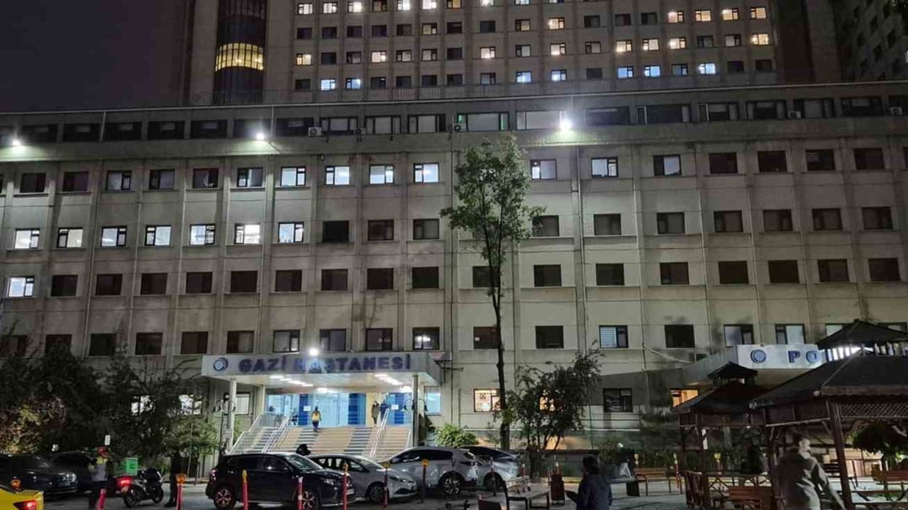 Haluk Levent, Eskişehir konseri sonrası Ankara'ya giderken hastaneye kaldırıldı