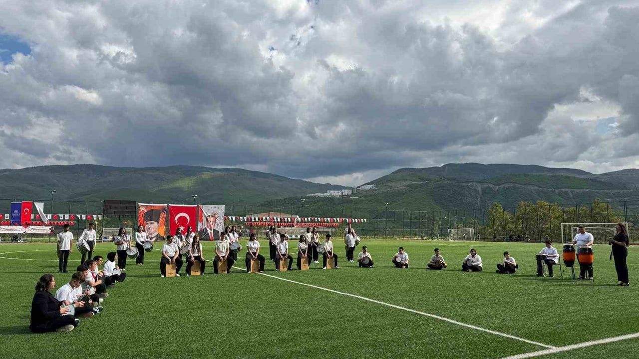 Hanönü’de 19 Mayıs: Atatürk’ü Anma, Gençlik ve Spor Bayramı Coşkuyla Kutlandı