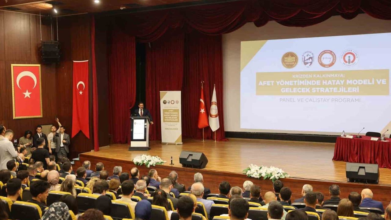 Hatay'da "Afette Hatay Modeli" Paneli Başladı