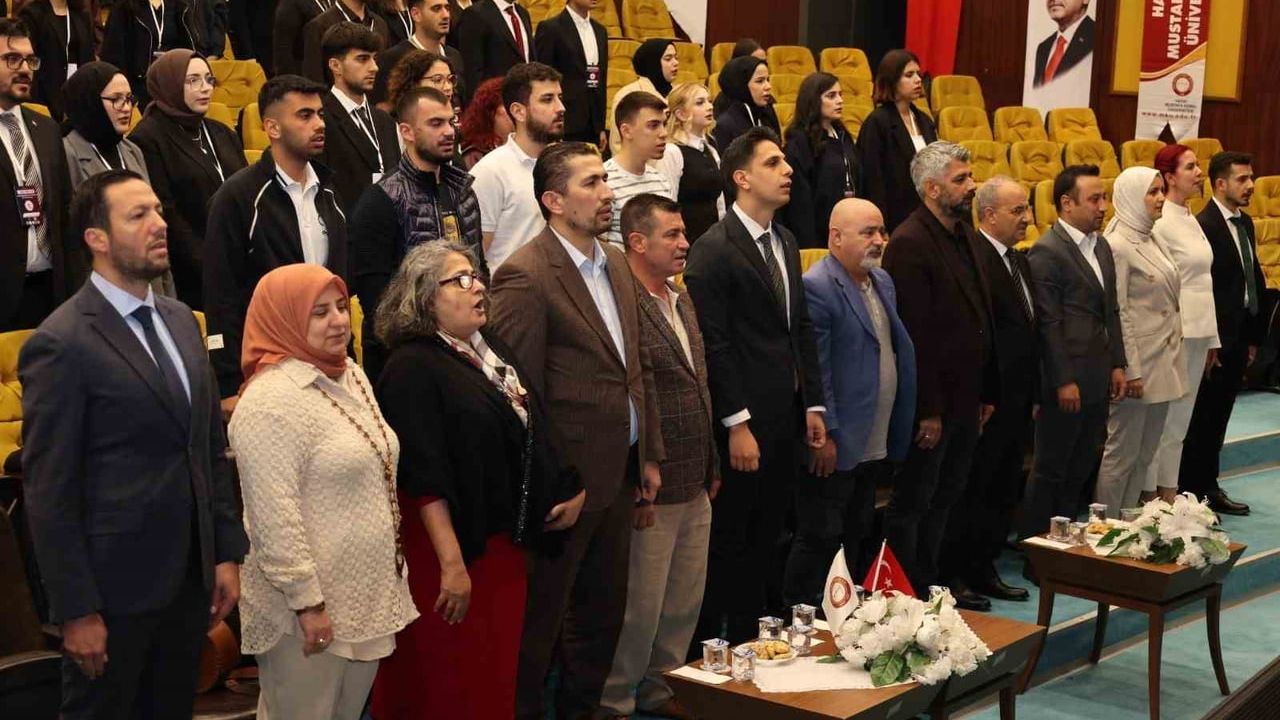 Hatay’da 'Doğru Bilginin İzinde' Üniversiteler Arası Bilgi Yarışması Açıldı