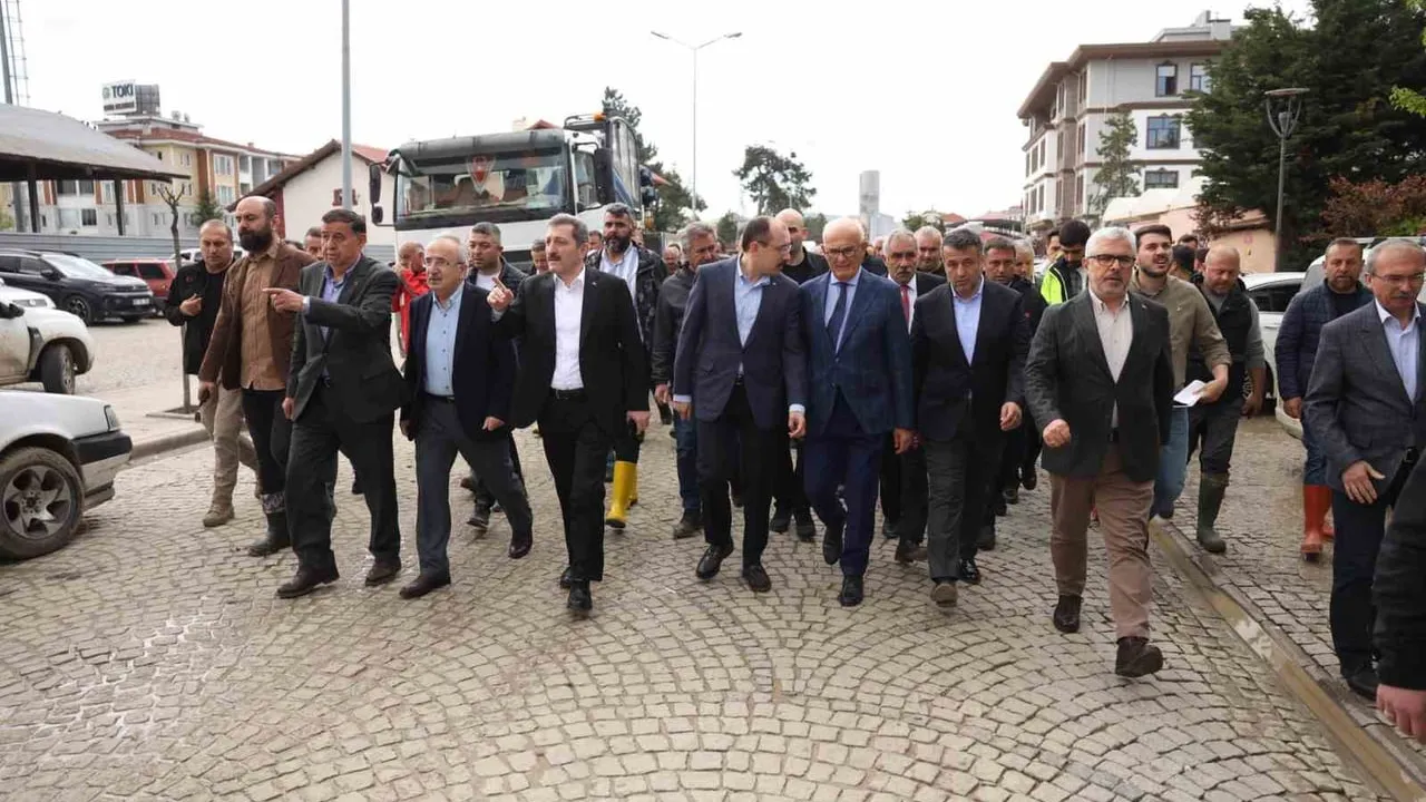 Havza'da sel sonrası destek kararı: Esnaf ve vatandaşlara kredi, fatura ve vergi erteleme