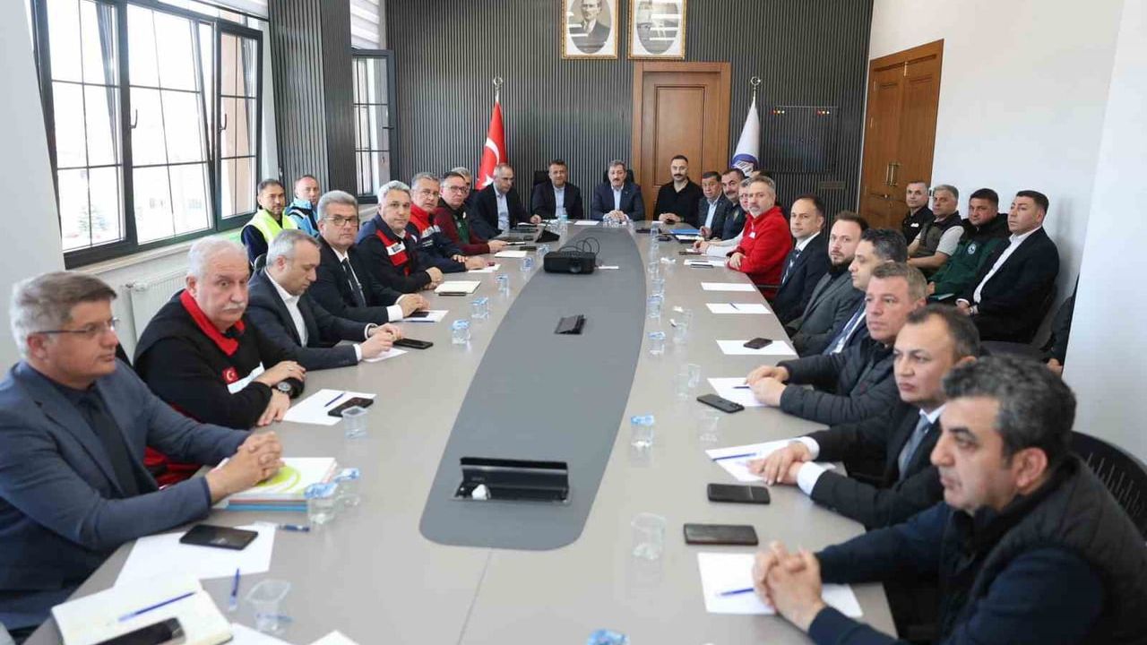 Havza’da sel sonrası kapsamlı müdahale: hayat büyük oranda normale dönüyor