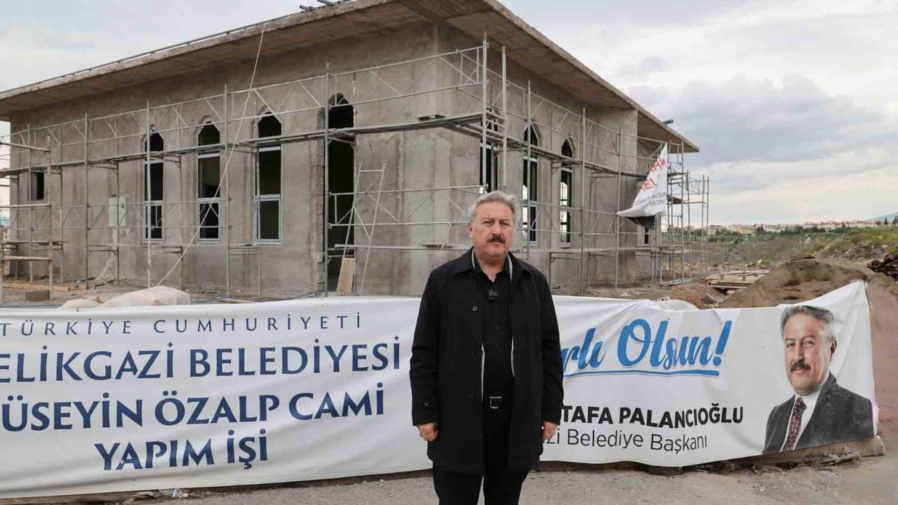 Hüseyin Özal Cami İldem'de yaz sonunda ibadete açılacak