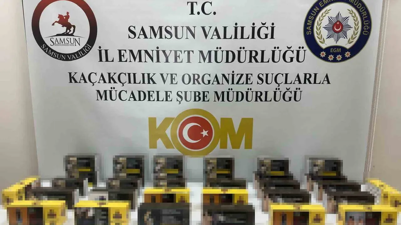 İlkadım’da iş yerine düzenlenen operasyonda 6 bin 400 doldurulmuş makaron sigara ele geçirildi
