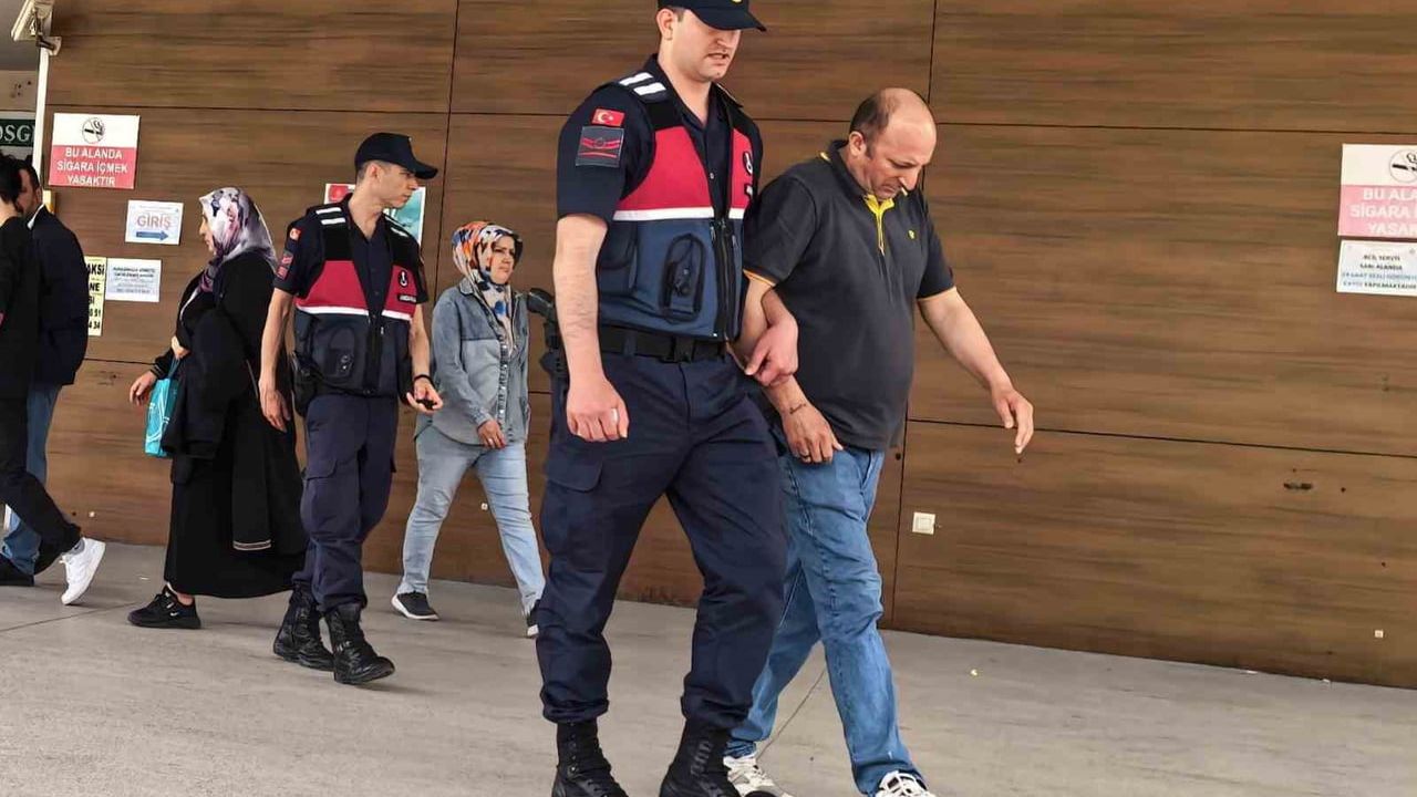 İnegöl Oylat Kaplıcaları'nda hamam dolabından çalınan kredi kartıyla yaklaşık 7 bin TL’lik harcama: 2 şüpheli yakalandı