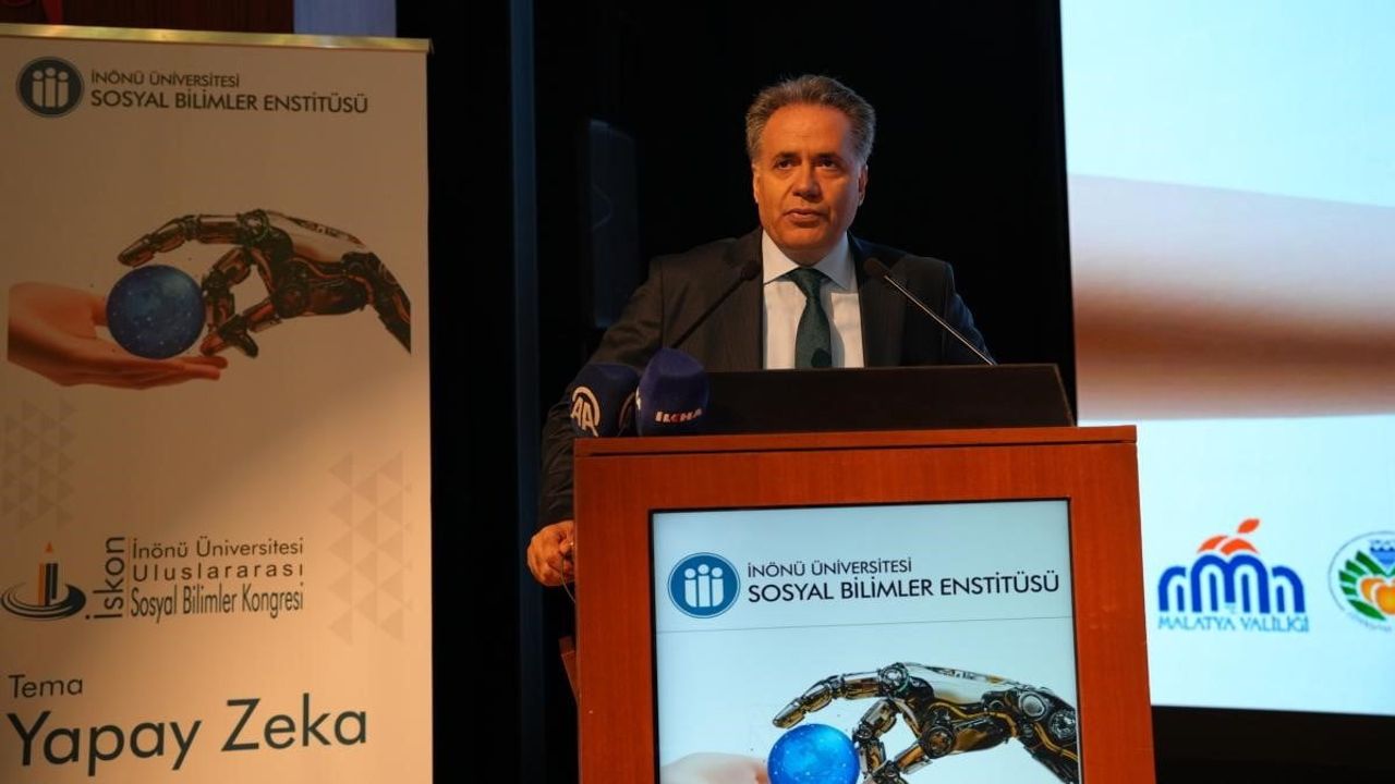 İnönü Üniversitesi'nde 'Yapay Zeka' Temalı 1. Uluslararası Sosyal Bilimler Kongresi Başladı