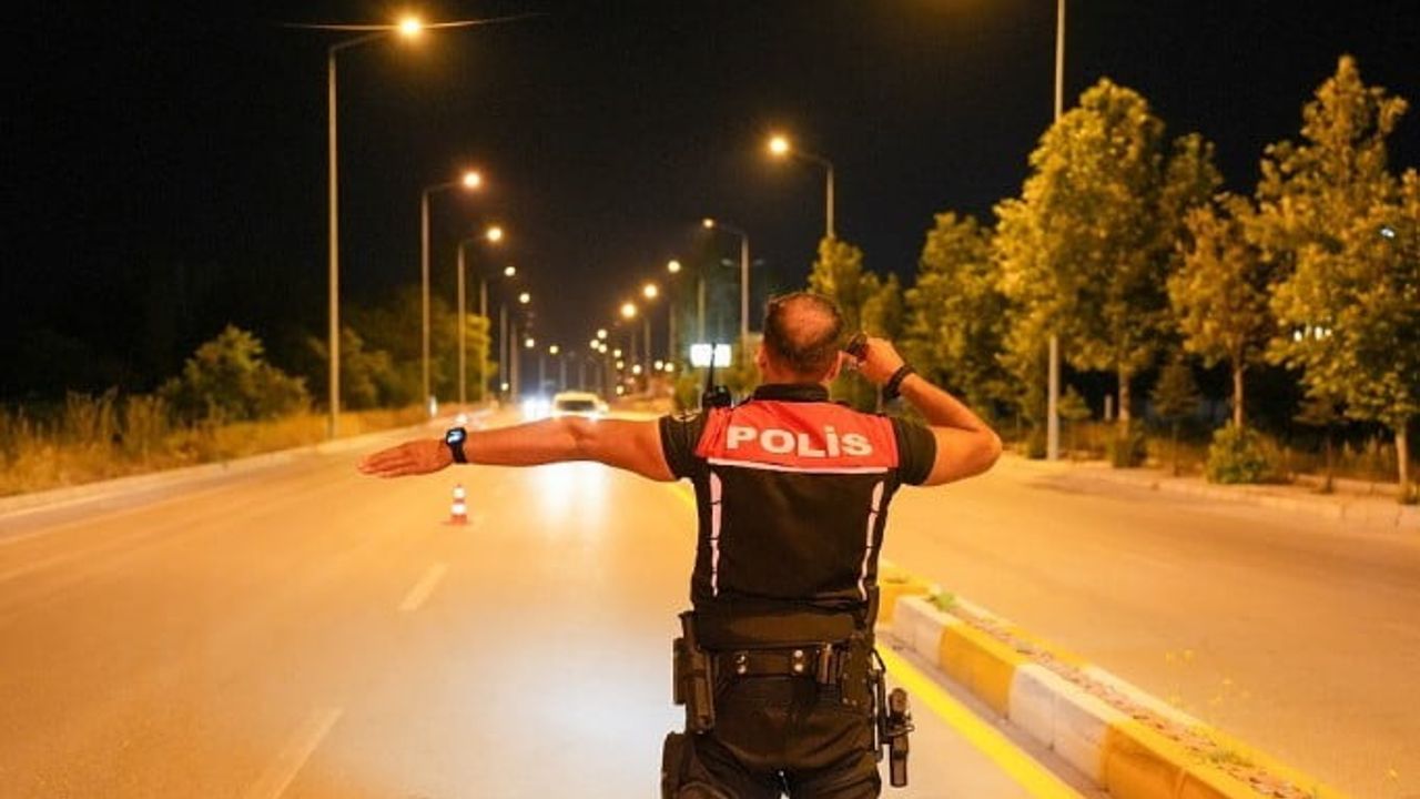 Isparta'da 17-23 Mayıs'ta 29 bin 553 kişi sorgulandı, 11 aranan yakalandı