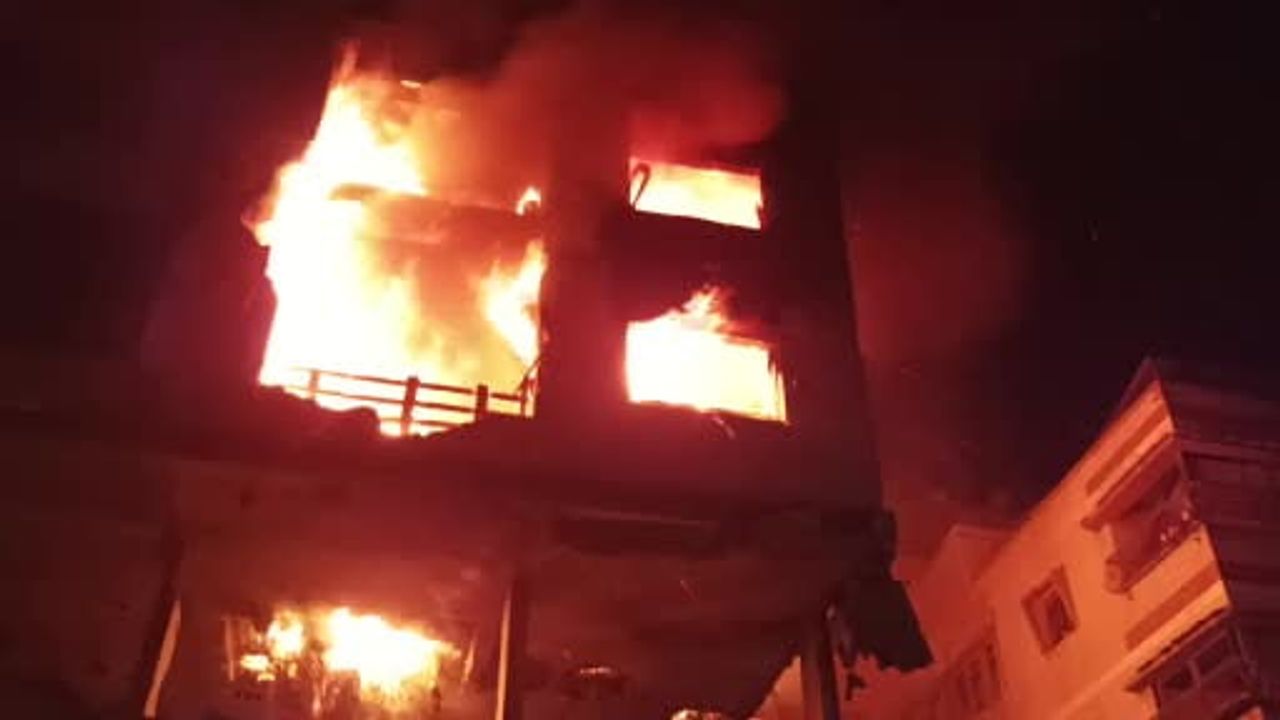 İsrail’in Gazze’ye Hava Saldırısı: 7 Ölü, Onlarca Yaralı