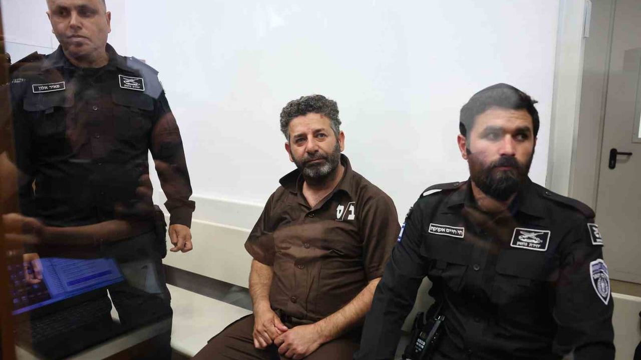 İsrail, Küresel Sumud Filosu olayında alıkonulan 2 aktivisti sınır dışı etti