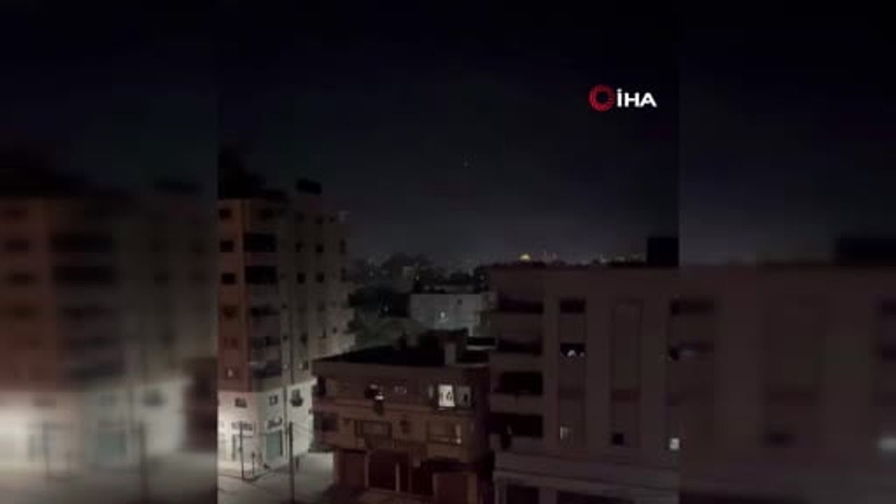 İsrail Ordusu Nuseyrat Mülteci Kampı'ndaki Bir Konutu Hedef Aldı: 9 Yaralı