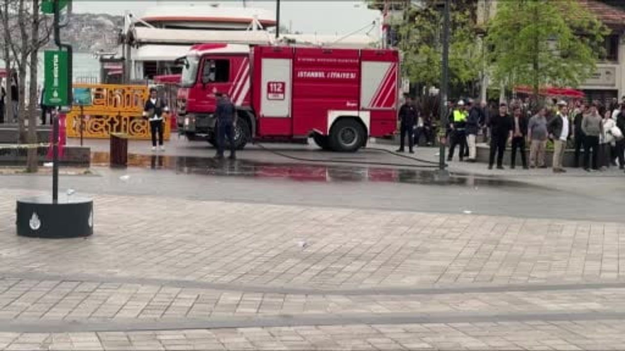 İstanbul Emniyet Müdürlüğü: Beşiktaş’taki kavgada pala taşıyan şüpheli ayağından vurularak yakalandı
