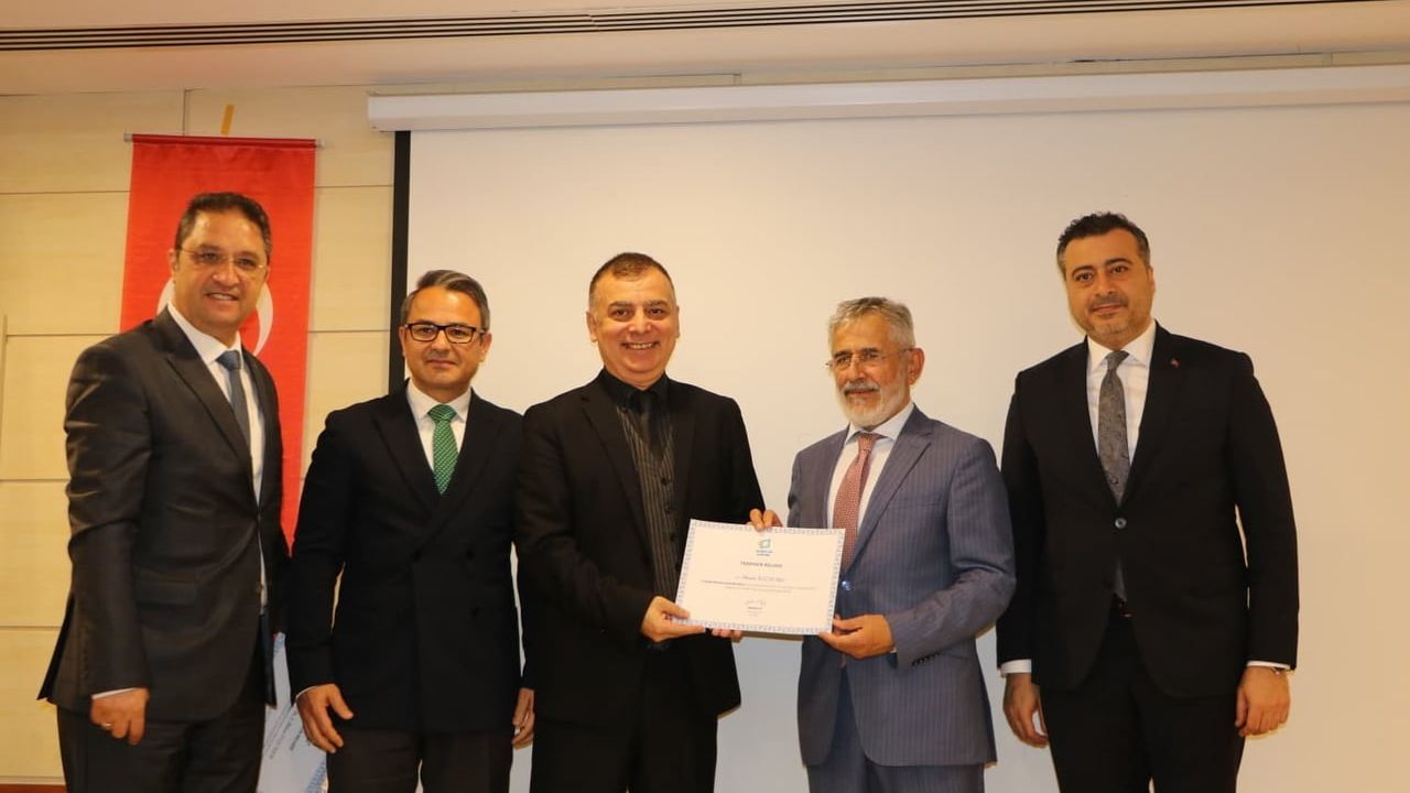 İzmir'de '15 Temmuz Manşetleri' Atölyesi: Medya Etiği ve Toplumsal Hafıza Öne Çıktı