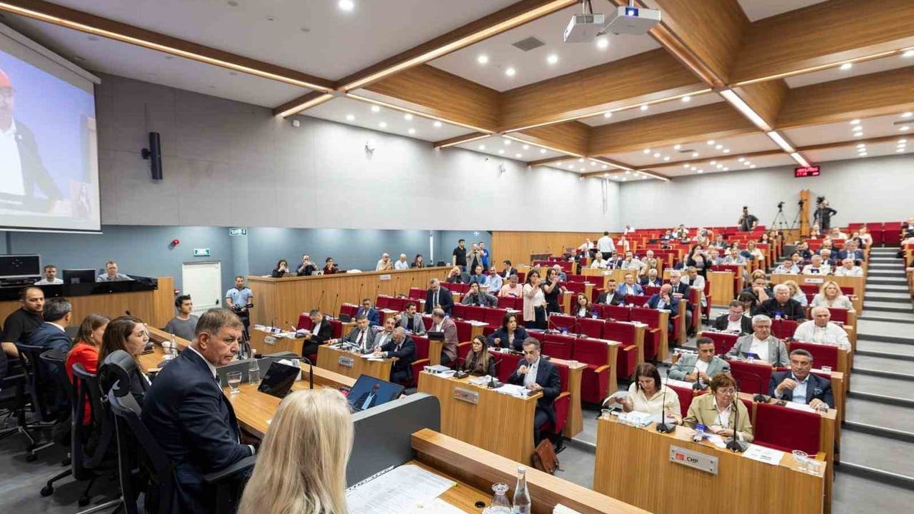İZSU Genel Kurulu: Konut su tarifelerinde indirim, 2025 faaliyet raporu ve yatırımlar onaylandı