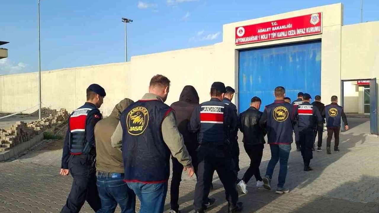 JASAT, Afyonkarahisar'da 7 faili meçhul hırsızlık olayını aydınlattı
