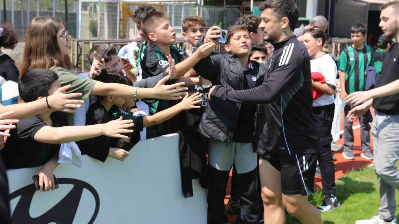 Joseph Nonge: 'Her maç oynamak isterim' — Kocaelispor 9 Mayıs'ta Fatih Karagümrük'ü ağırlıyor